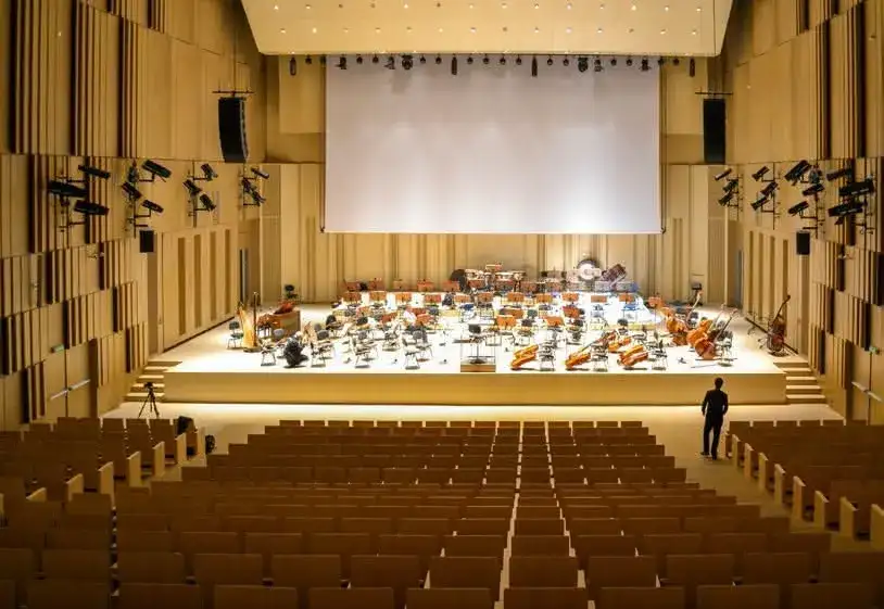 Akustyka sal koncertowych - kulisy uzyskania doskonałego brzmienia