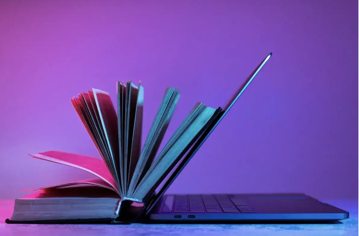 Szybkie uczenie się: dlaczego krótkie formy wiedzy stają się popularniejsze?