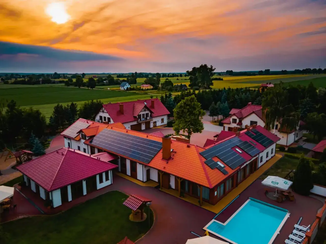 Agroturystyka Zacisze – apartamenty, pokoje i regionalna kuchnia na spokojny wypoczynek