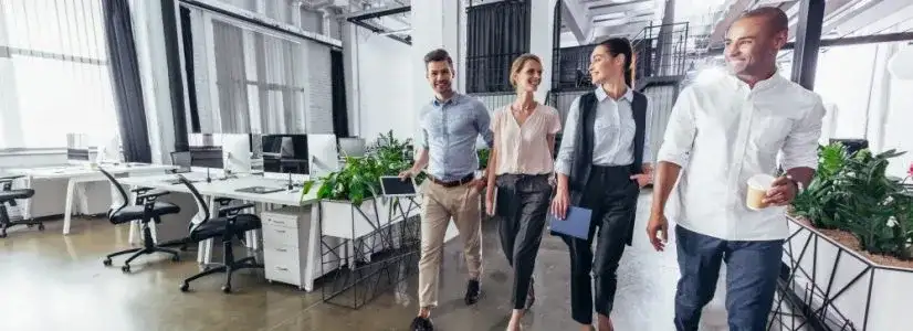 Kto powinien być przeszkolony w zakresie udzielania pierwszej pomocy?