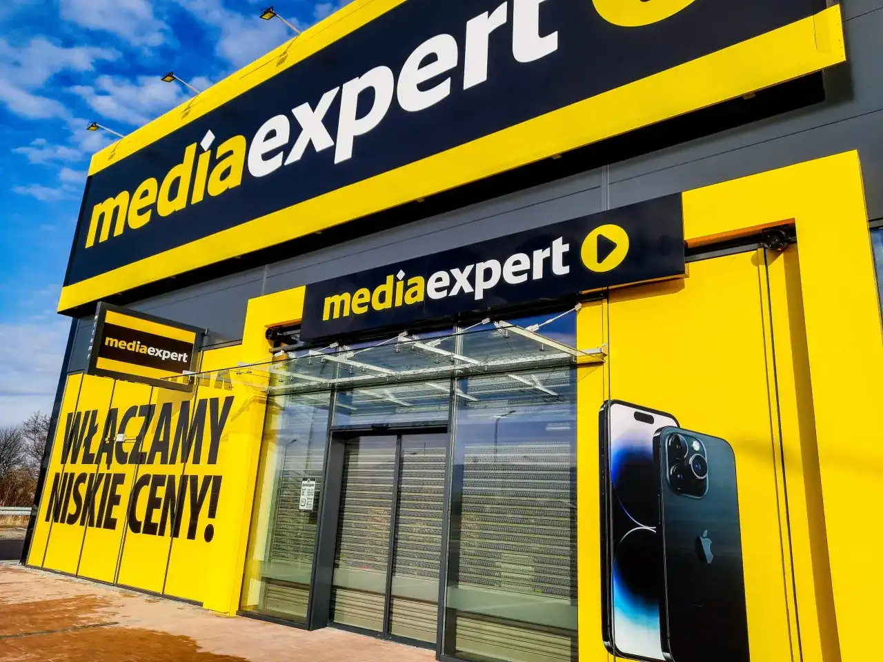 Promocje Media Expert: Kiedy kupować, by oszczędzić? Poradnik