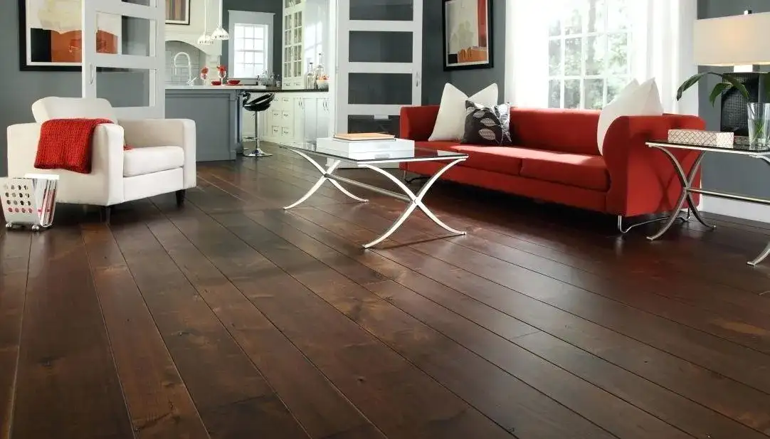 Jak dobrać kolor ścian do ciemnej podłogi? Sprawdzone porady i inspiracje