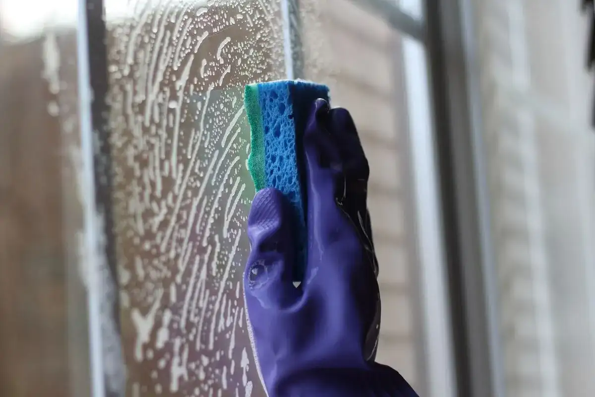 Jak skutecznie przeprowadzić dezynfekcję w domu - sprawdzone metody