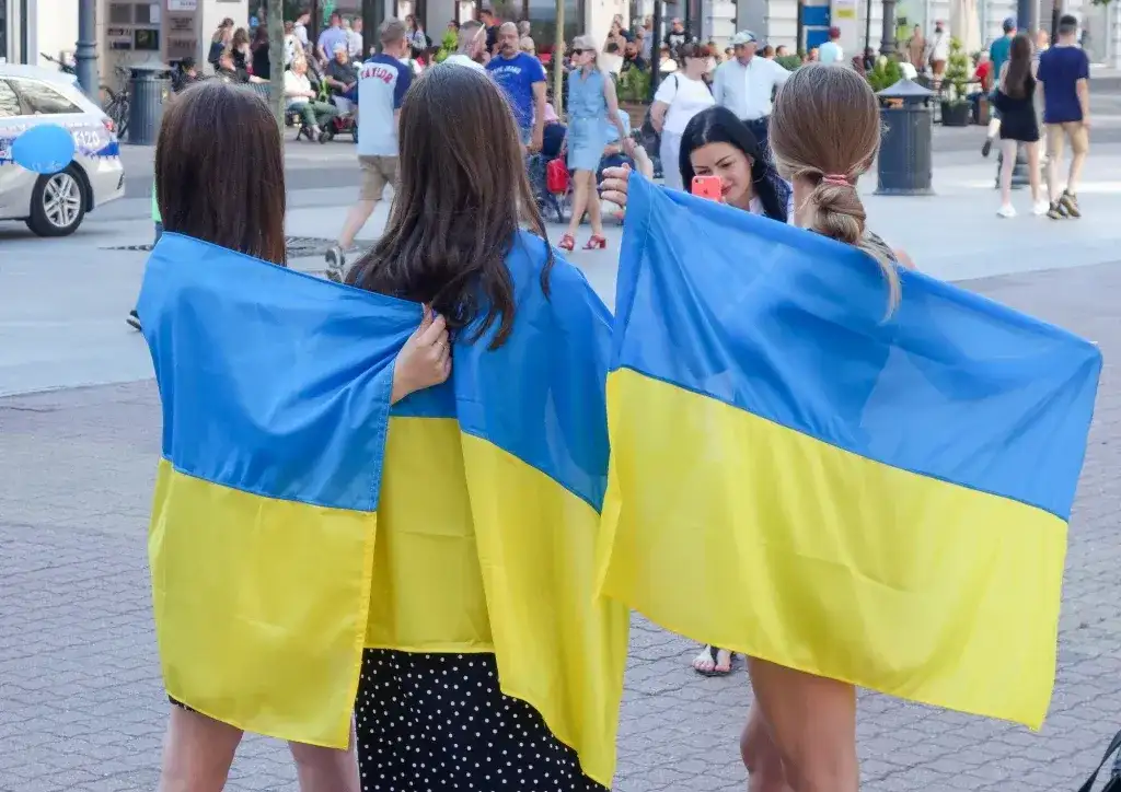 800 plus dla Ukrainy: Kto dostanie i co z nowym obowiązkiem?