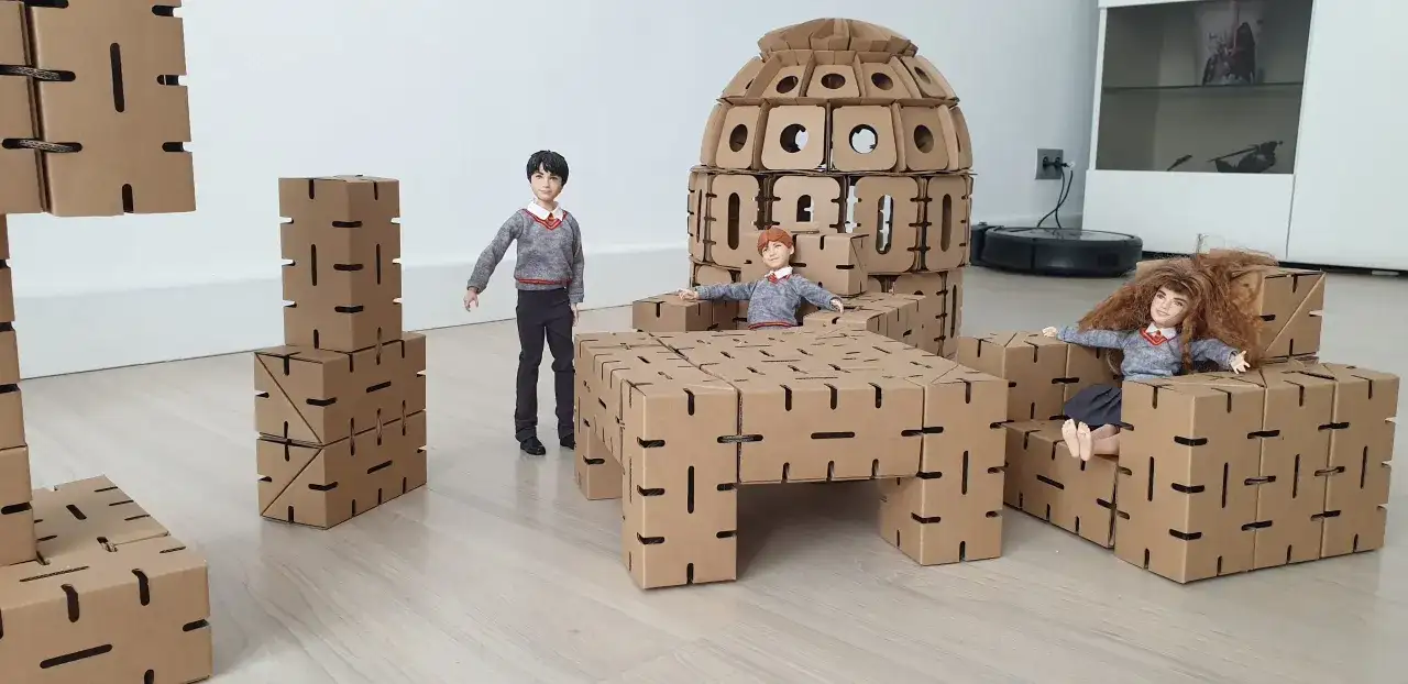 Zabawki z kartonu dla dzieci: Stwórzcie cuda z niczego!