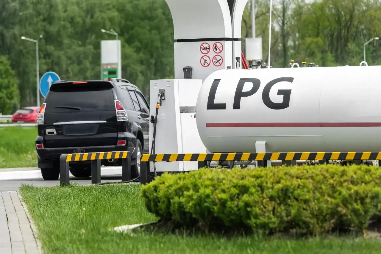 Diesel czy LPG – który wybór jest tańszy i bardziej opłacalny?