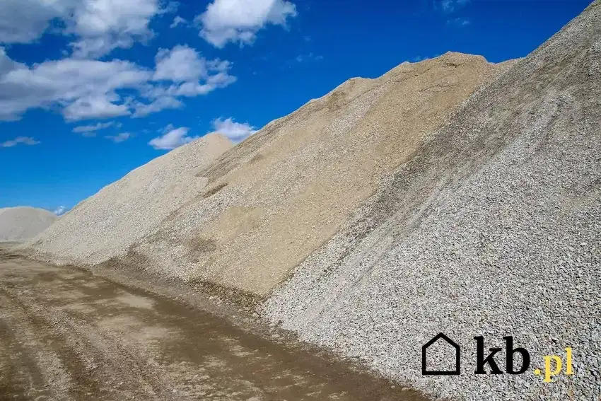 Kruszywo: ile kosztuje tona? Cennik, transport, jak oszczędzić