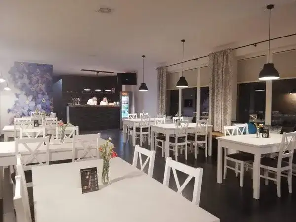 Hajnówka gdzie zjeść – odkryj najlepsze lokalne smaki i restauracje