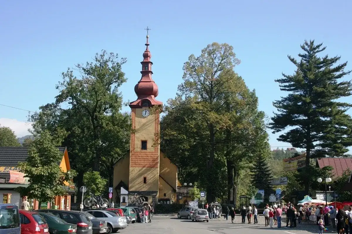 Krościenko atrakcje – odkryj niezwykłe miejsca i aktywności w regionie