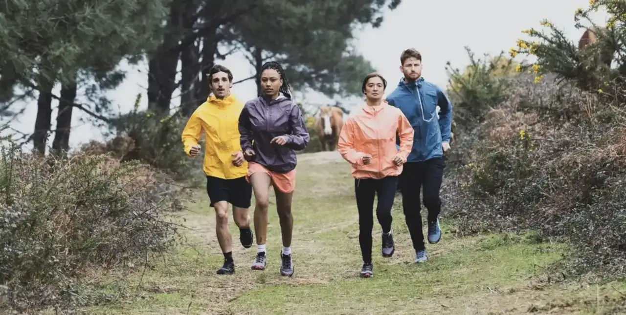 Bieganie na co pomaga: odkryj korzyści dla zdrowia i samopoczucia