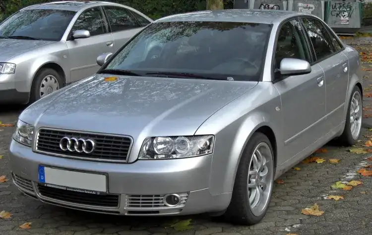 Jaki olej do Audi A4 B6 2.0 benzyna - uniknij kosztownych błędów