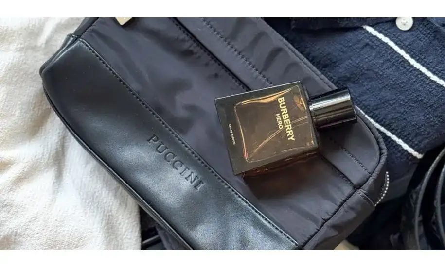 Perfumy w bagażu podręcznym: Limity 100 ml i zasady pakowania