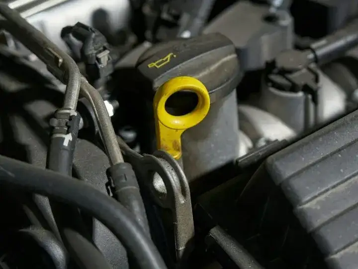 Co to odma w samochodzie i jak jej zaniedbanie wpływa na silnik