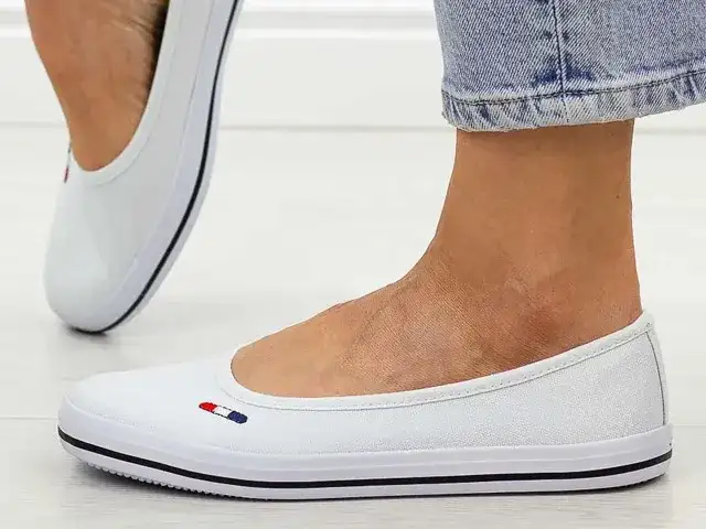 Tenisówki damskie, czyli wygodne obuwie na co dzień