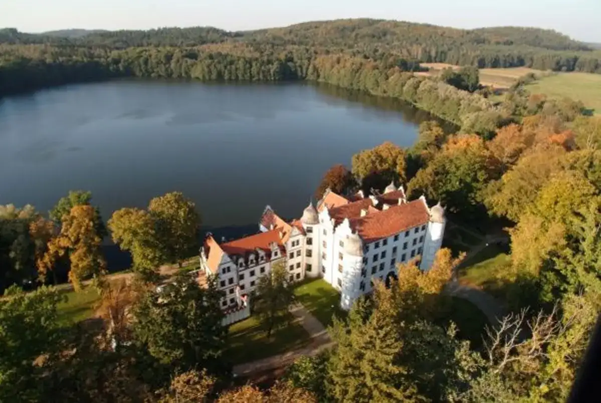 Zamek rycerski w Krągu - fascynująca historia i wyjątkowe atrakcje