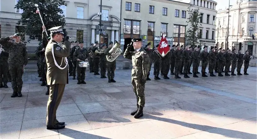 Kim jest żołnierz rezerwy: obowiązki i prawa rezerwisty