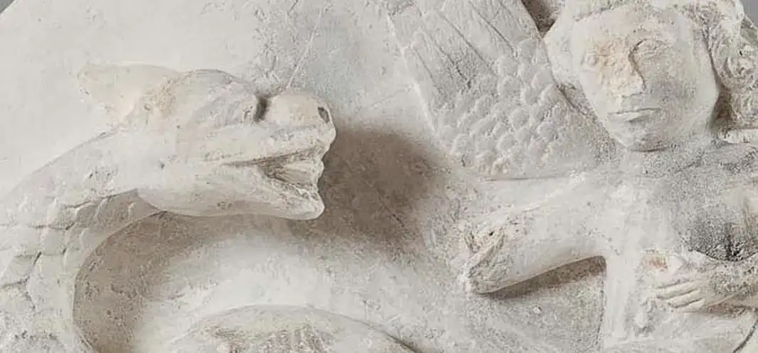 Rzeźba architektoniczna: historia, przykłady i jej znaczenie w sztuce