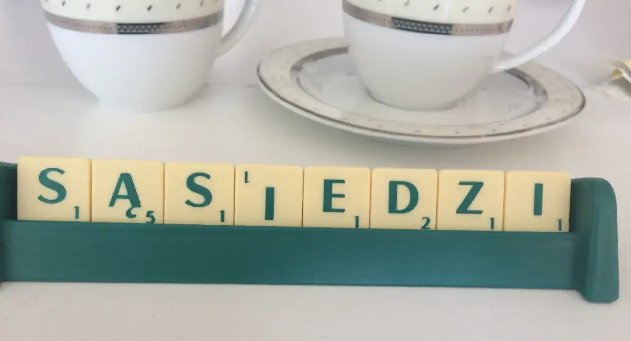 Sąsiad nęka? Legalne metody na odzyskanie spokoju i kontroli