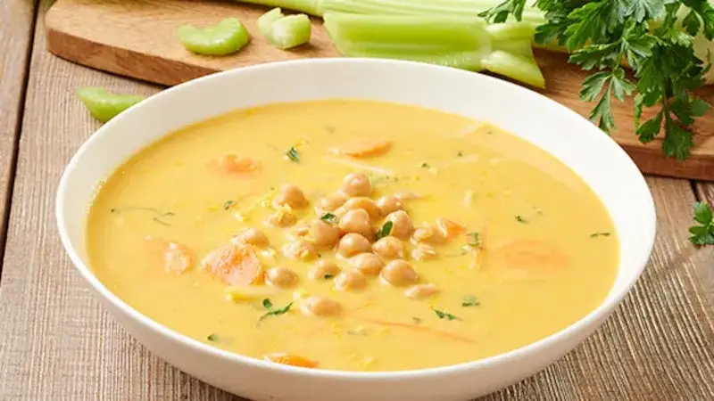 Jak zrobić zupę z ciecierzycy – prosty przepis na zdrowy posiłek