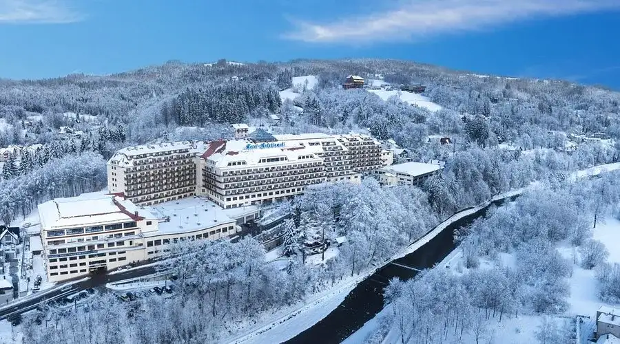 Kiedy powstał hotel Gołębiewski w Wiśle? Historia, którą musisz znać