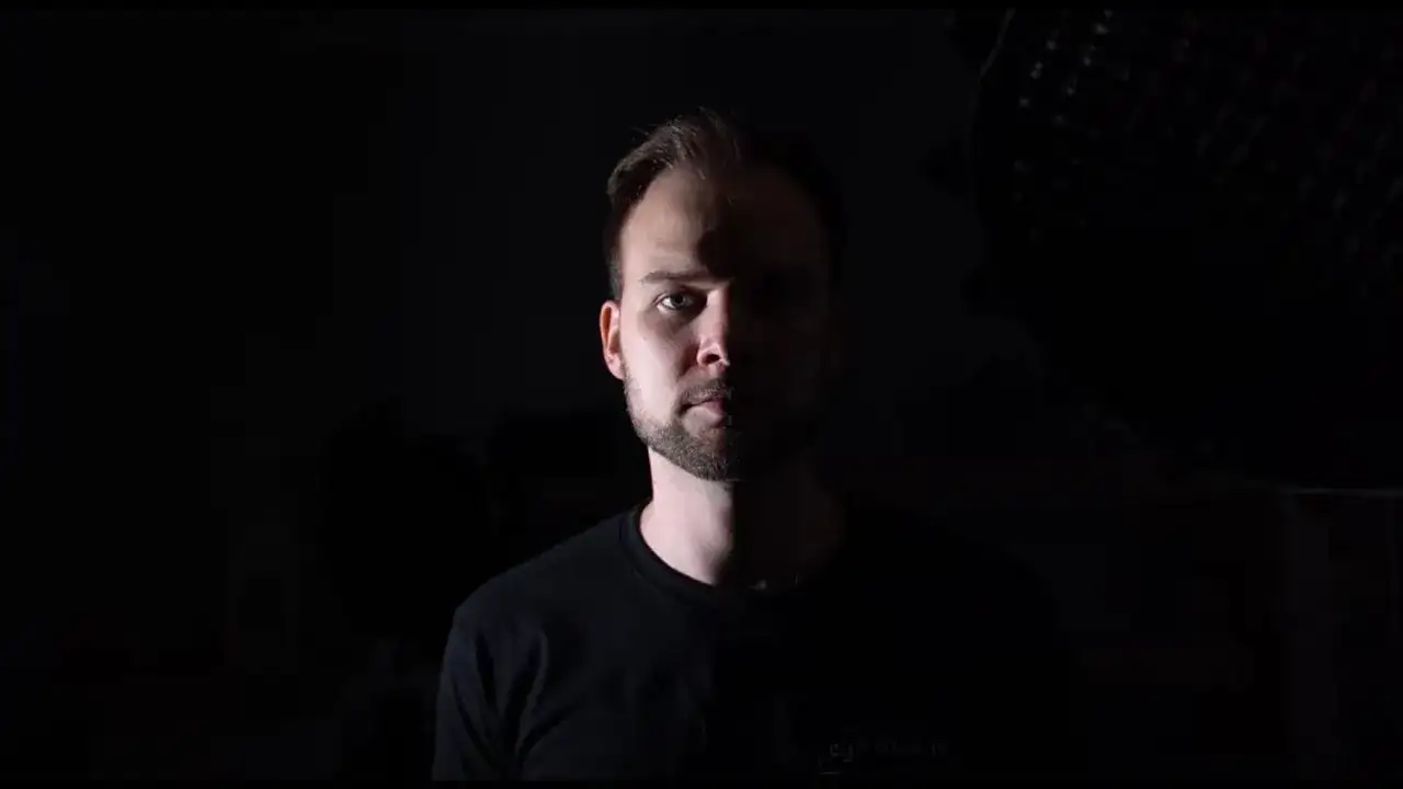 Jak oświetlić plan filmowy: unikaj najczęstszych błędów w oświetleniu