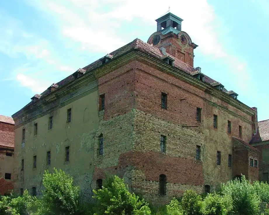 Zamek w Żarach: Średniowieczna forteca rodu Bibersteinów