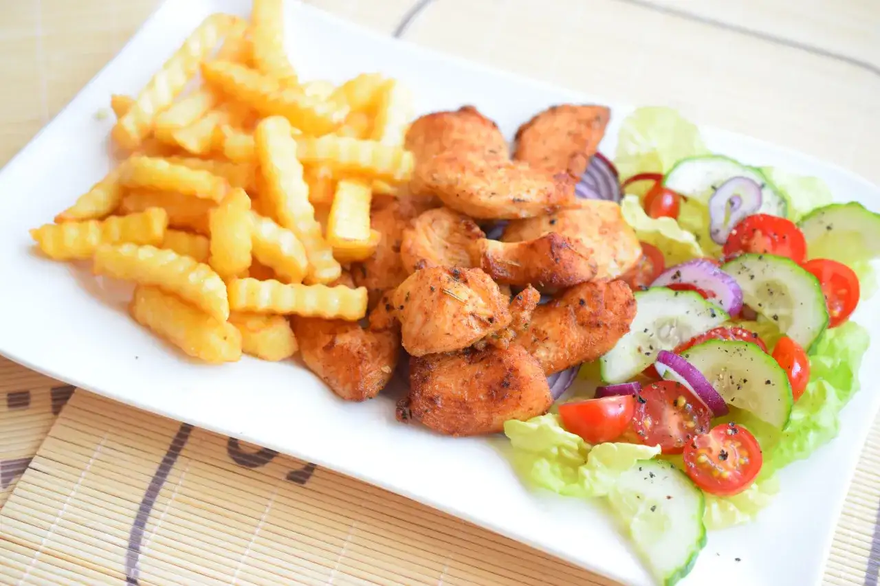 Co do frytek na obiad? Pomysły na pyszne dania, które zaskoczą