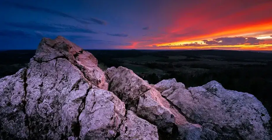 Rezerwaty przyrody świętokrzyskie - odkryj ich niezwykłe piękno i znaczenie