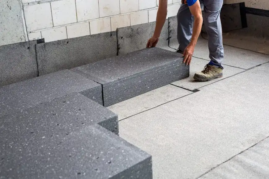 Izolacja pod ogrzewanie podłogowe: Jak wybrać i uniknąć błędów?