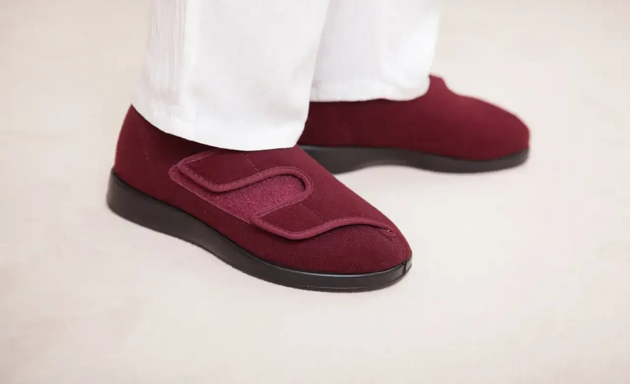 Ted Baker Schuhe: Stil, Passform, Pflege Ihr Experten-Guide