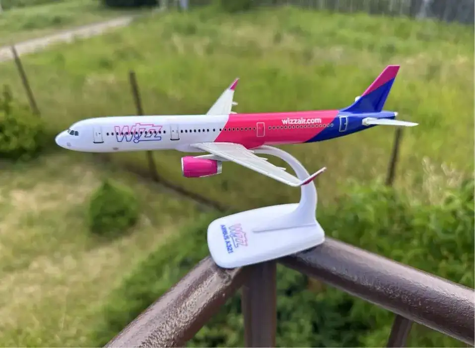 Najlepsze zabawki samoloty Wizz Air dla dzieci i kolekcjonerów