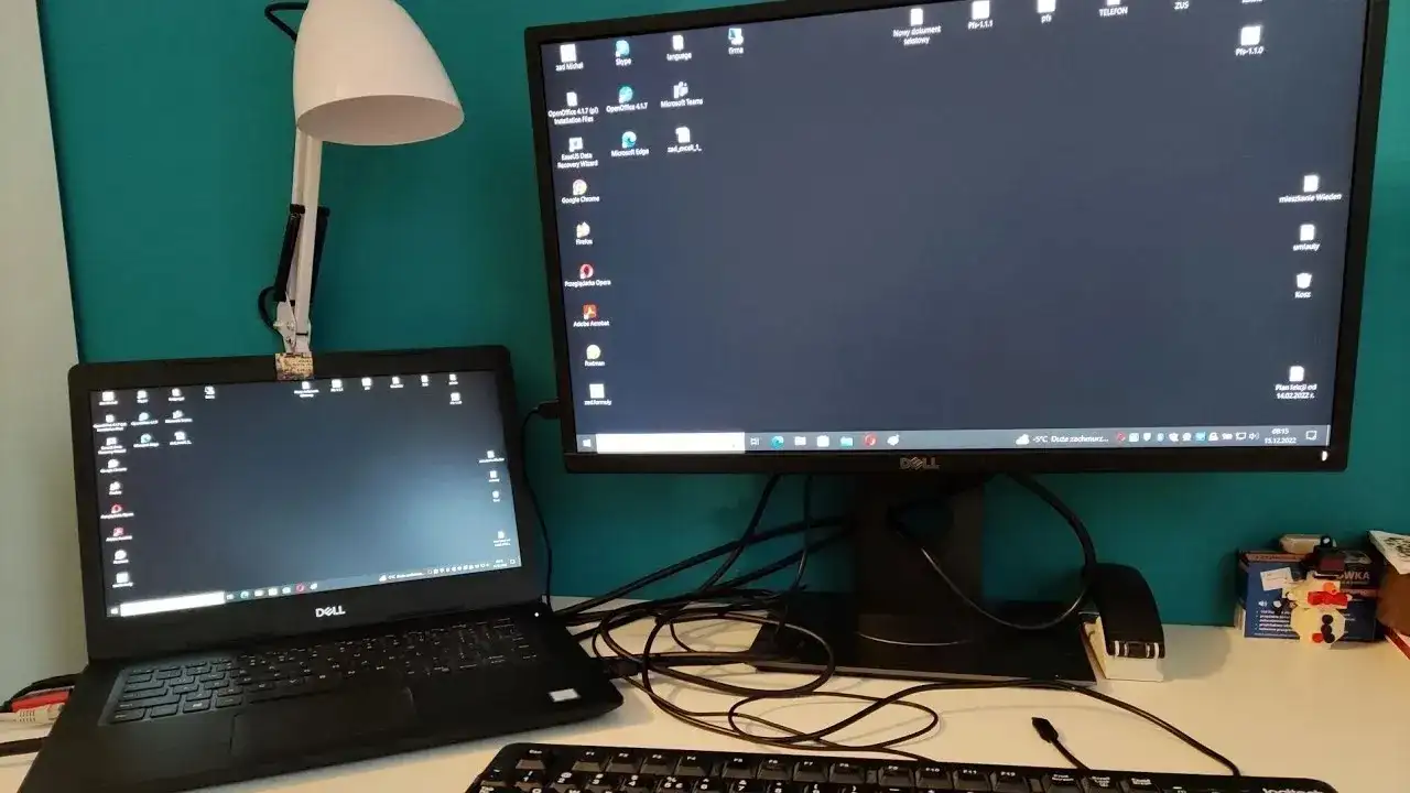 Jak ustawić 2 monitory w Windows 10 i uniknąć problemów z konfiguracją