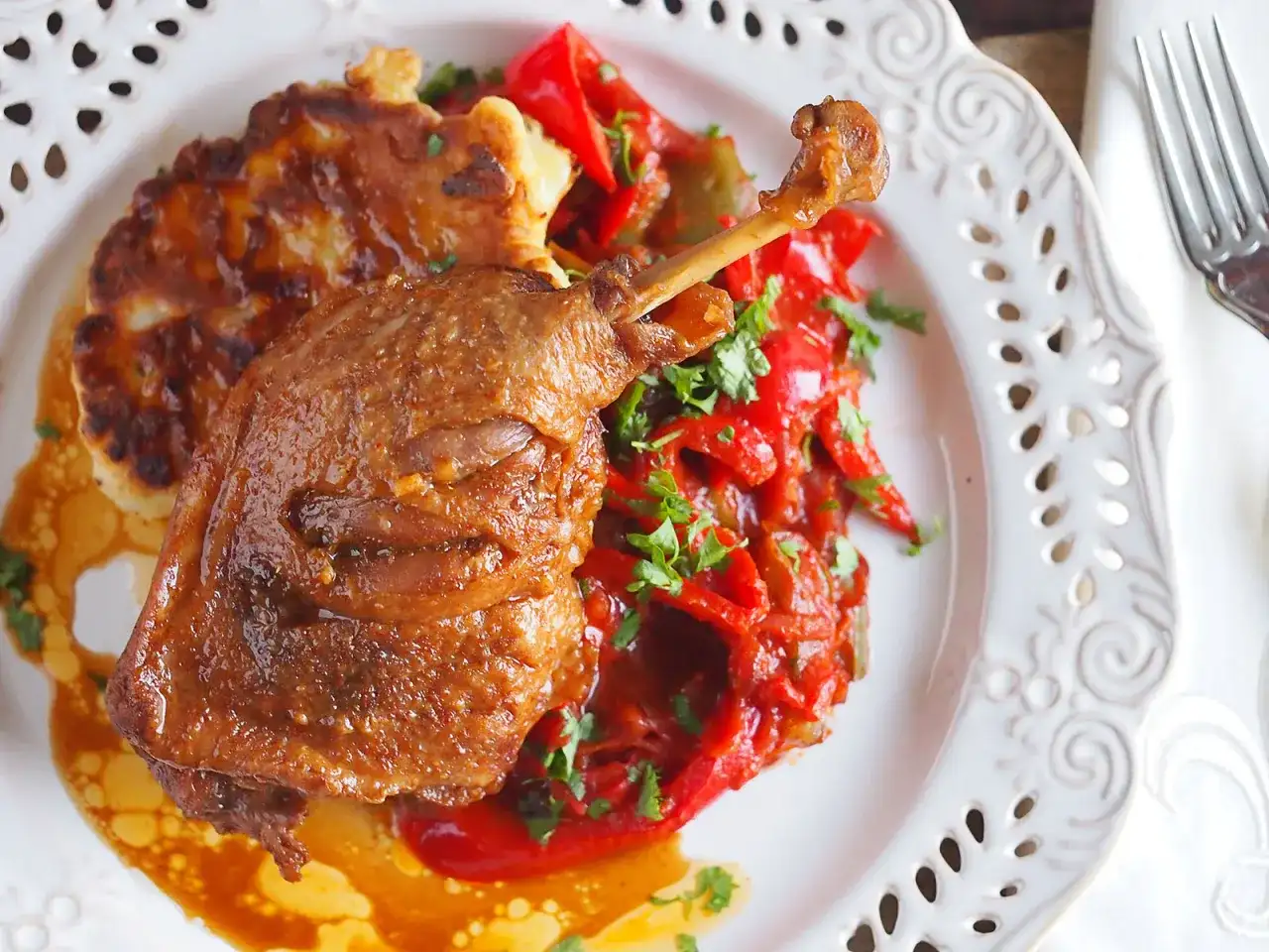 Smaczne udka z kaczki - przepis krok po kroku