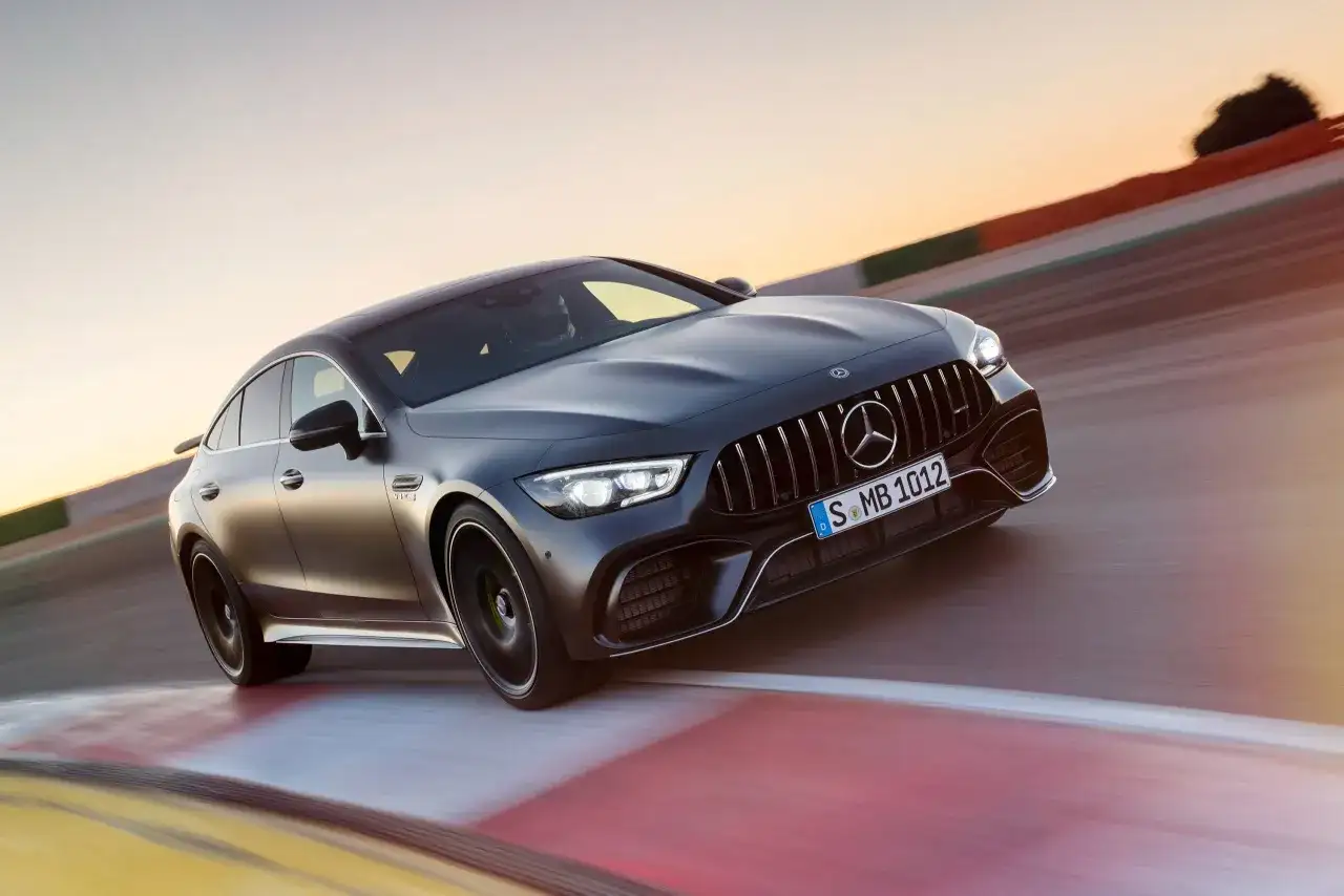 Mercedes-AMG GT 63 S - wyjątkowe osiągi i luksus w jednym coupe