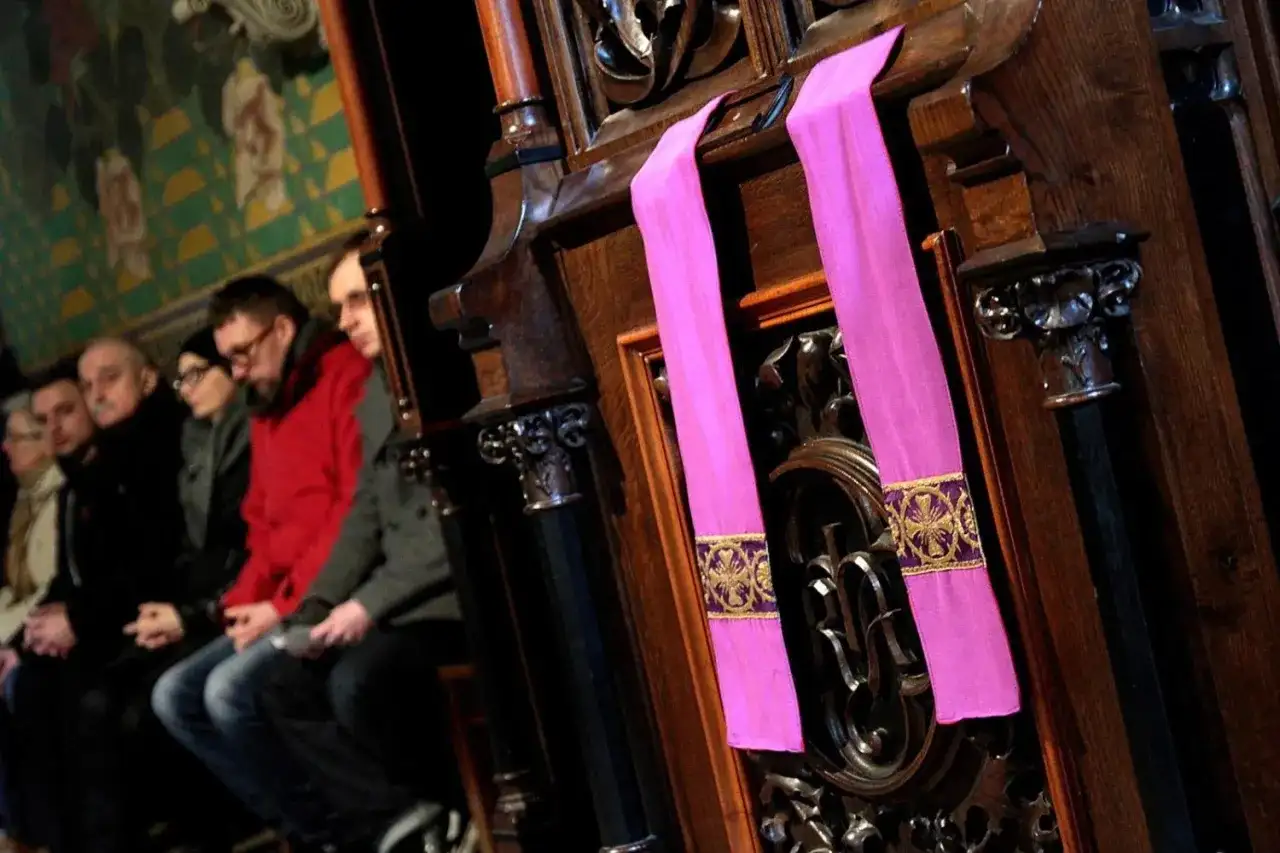 Najlepsze miejsca na spowiedź w Warszawie - gdzie i kiedy iść