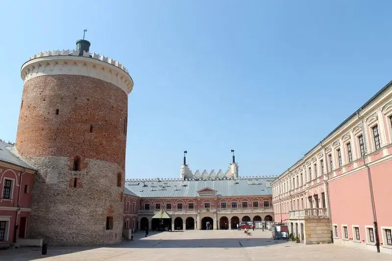 Zamek królewski w Lublinie: historia, tajemnice i atrakcje muzeum