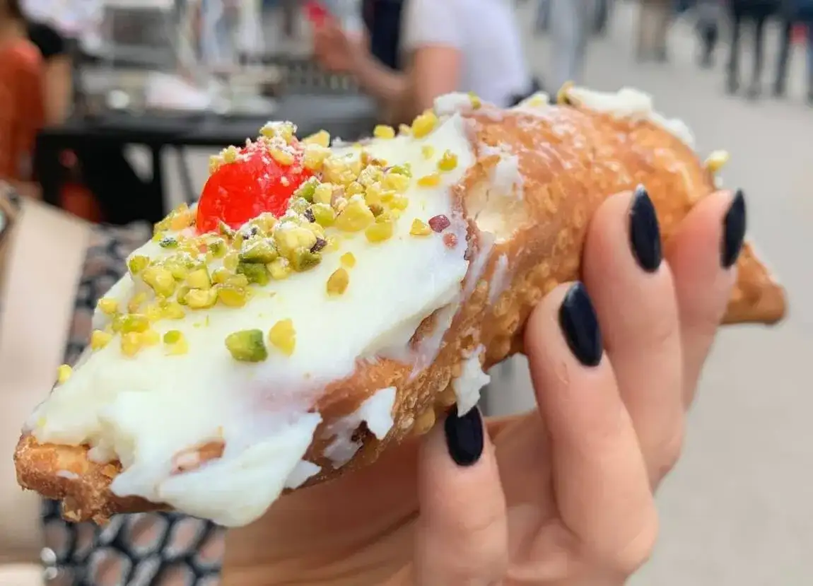 Gdzie zjeść w Świętej Katarzynie? Sprawdź najlepsze miejsca na posiłek