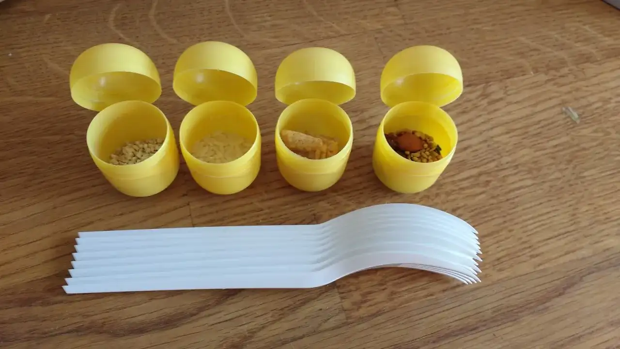 Jak zrobić marakasy z butelki? Prosty DIY dla dzieci i recykling.