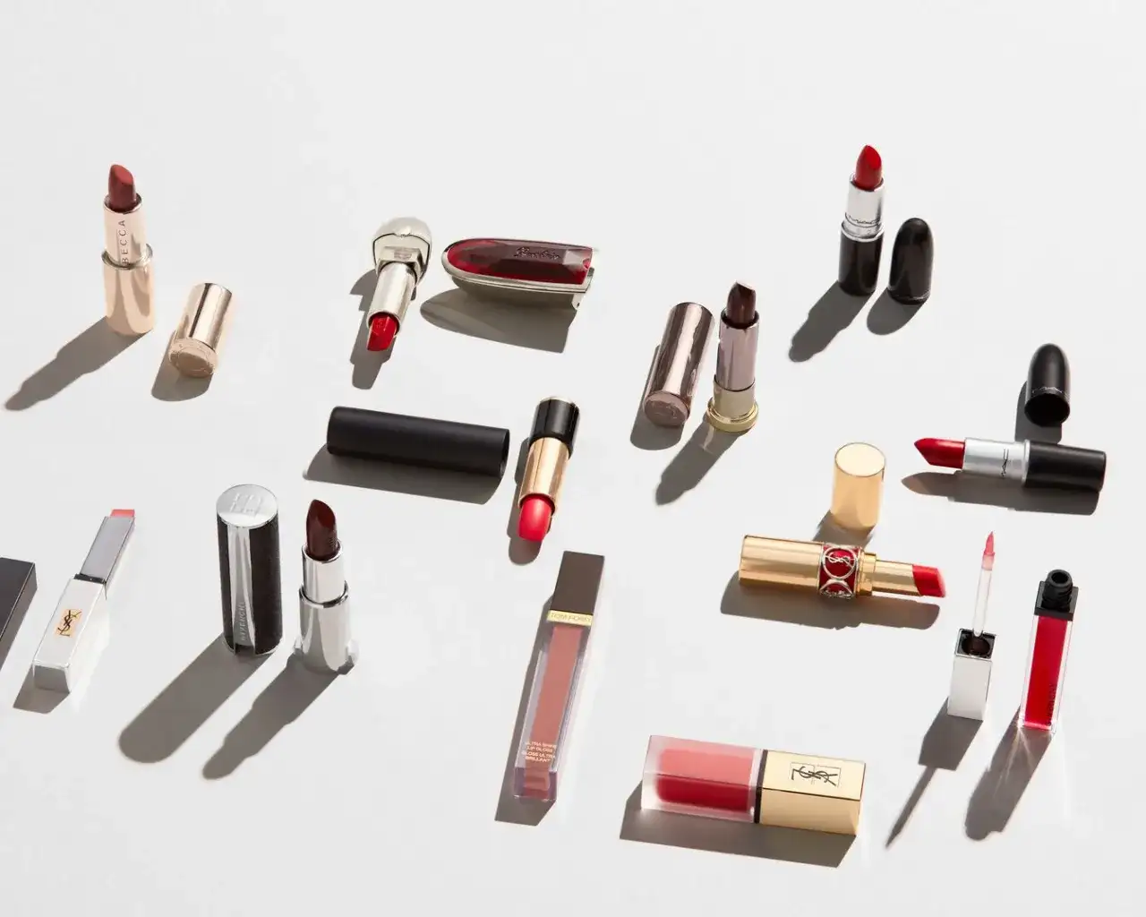 Jak dobrać czerwoną szminkę idealną do twojej karnacji i okazji – praktyczne porady