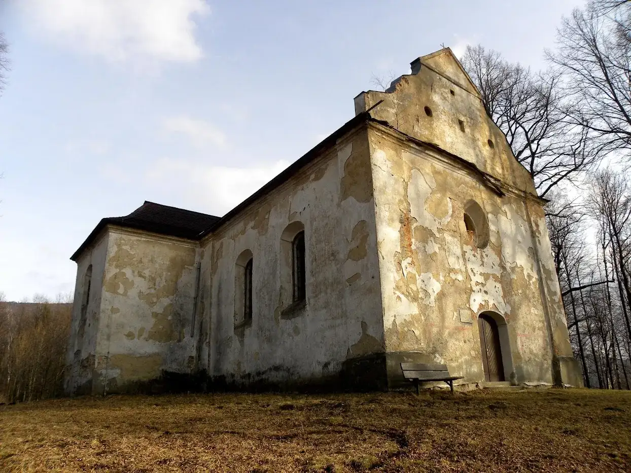 Góry Opawskie atrakcje: najpiękniejsze miejsca i szlaki do odkrycia