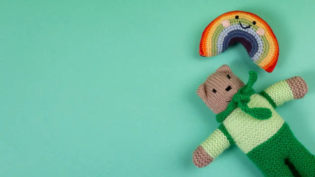 Jak zrobić maskotki ze skarpetek - proste kroki i kreatywne pomysły