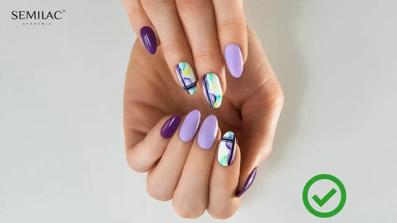 Idealne zdjęcia manicure telefonem? Odkryj triki ekspertki!