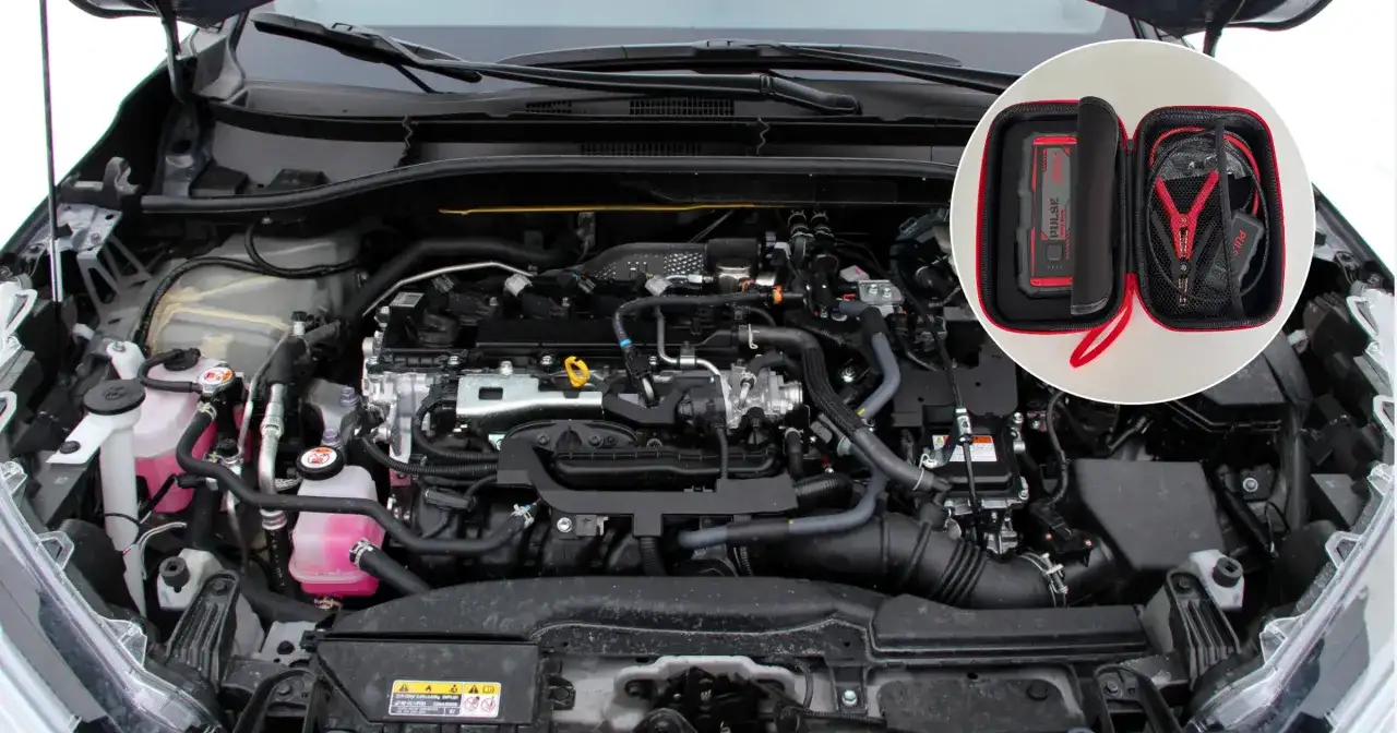 Silnik Toyoty Yaris Hybrid z rozruchem awaryjnym w etui.