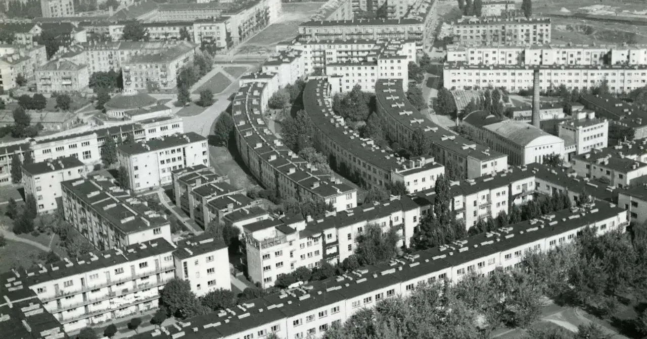 Przed kim odpowiada spółdzielnia mieszkaniowa? Poznaj prawa członków