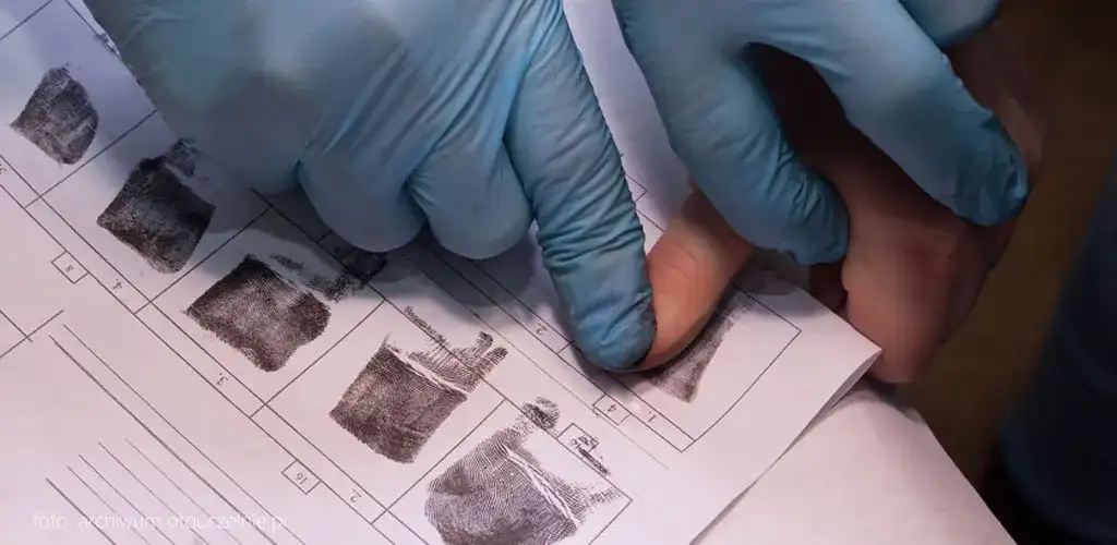 Biologia sądowa: Czy warto? Studia i praca bez serialowych mitów