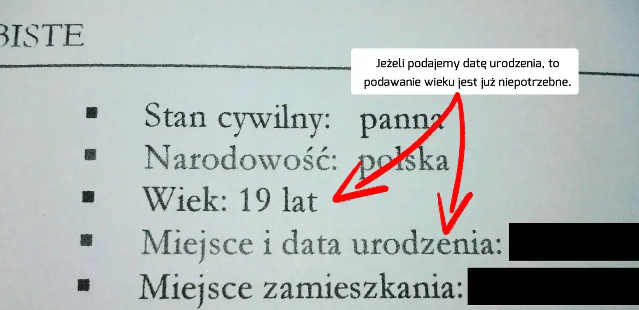Fragment CV z zaznaczonym wiekiem i tekstem o niepotrzebności podawania wieku.