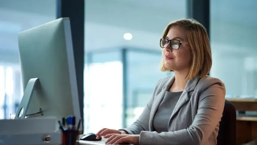 Podatek od działki ROD: Kiedy płaci sprzedający, a kiedy kupujący?