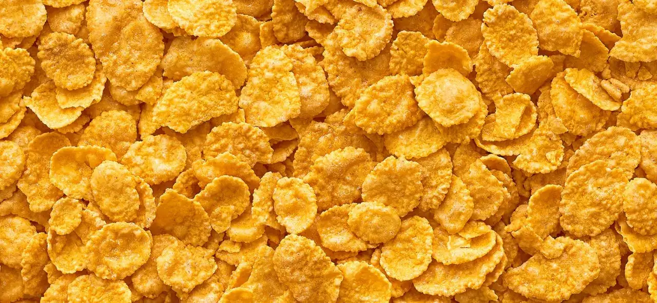 Czym są amerykańskie płatki śniadaniowe? Poznaj ich historię, rodzaje i wartości odżywcze