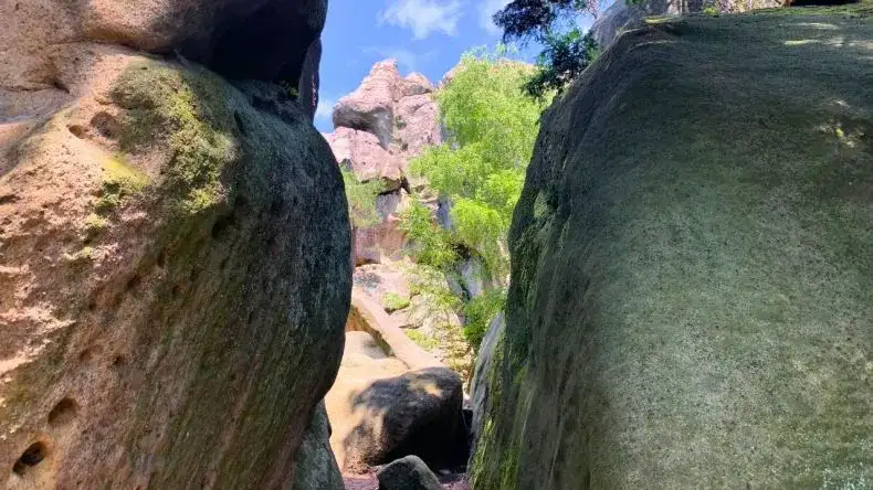 Rezerwat przyrody Prządki - niezwykłe formacje skalne i ich tajemnice