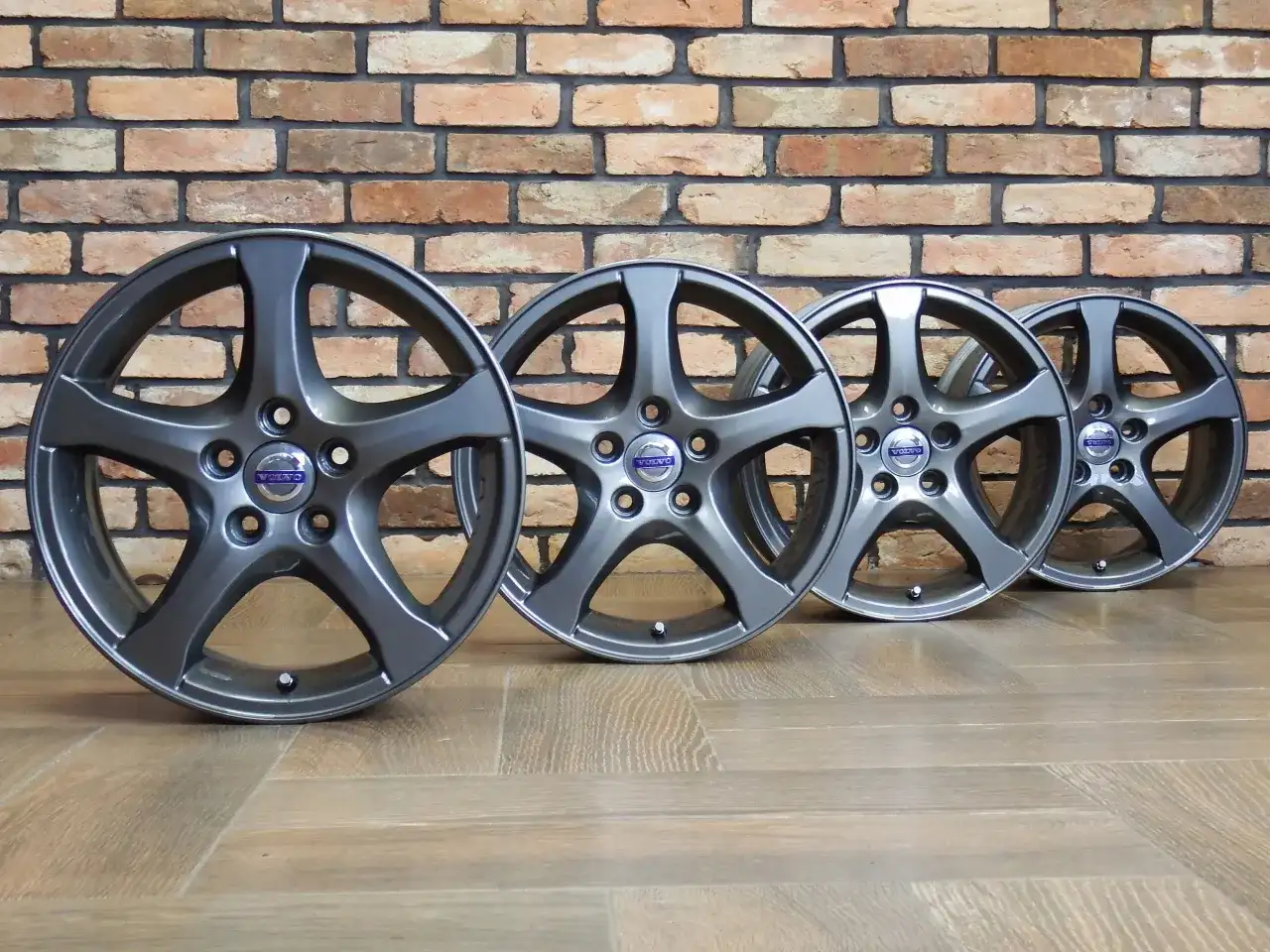 Jakie felgi pasują do Volvo S80? Sprawdź, aby uniknąć problemów